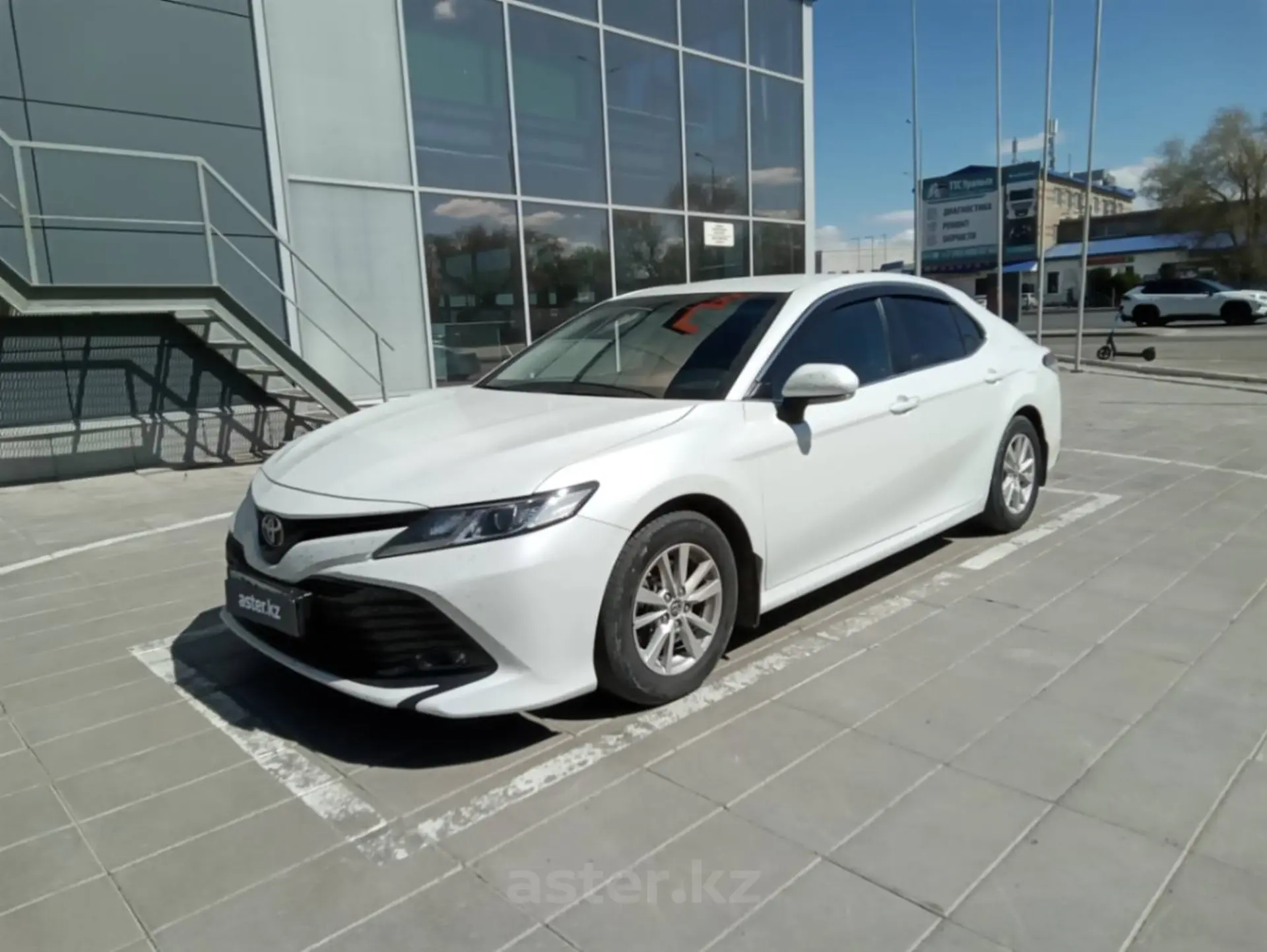 Toyota Camry 2018