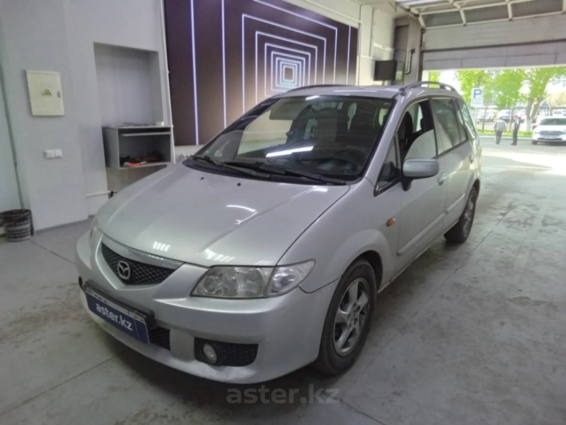 Mazda Premacy 2003