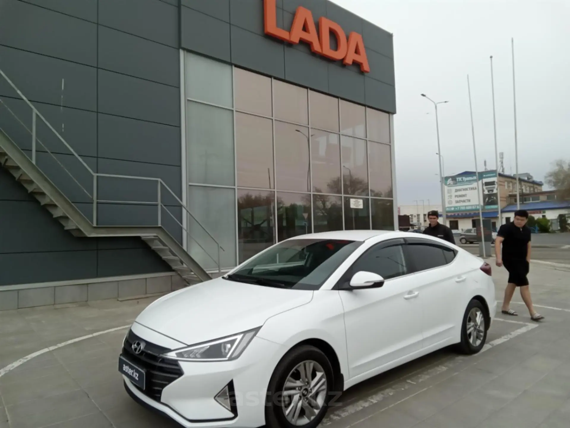 Hyundai Elantra 2019