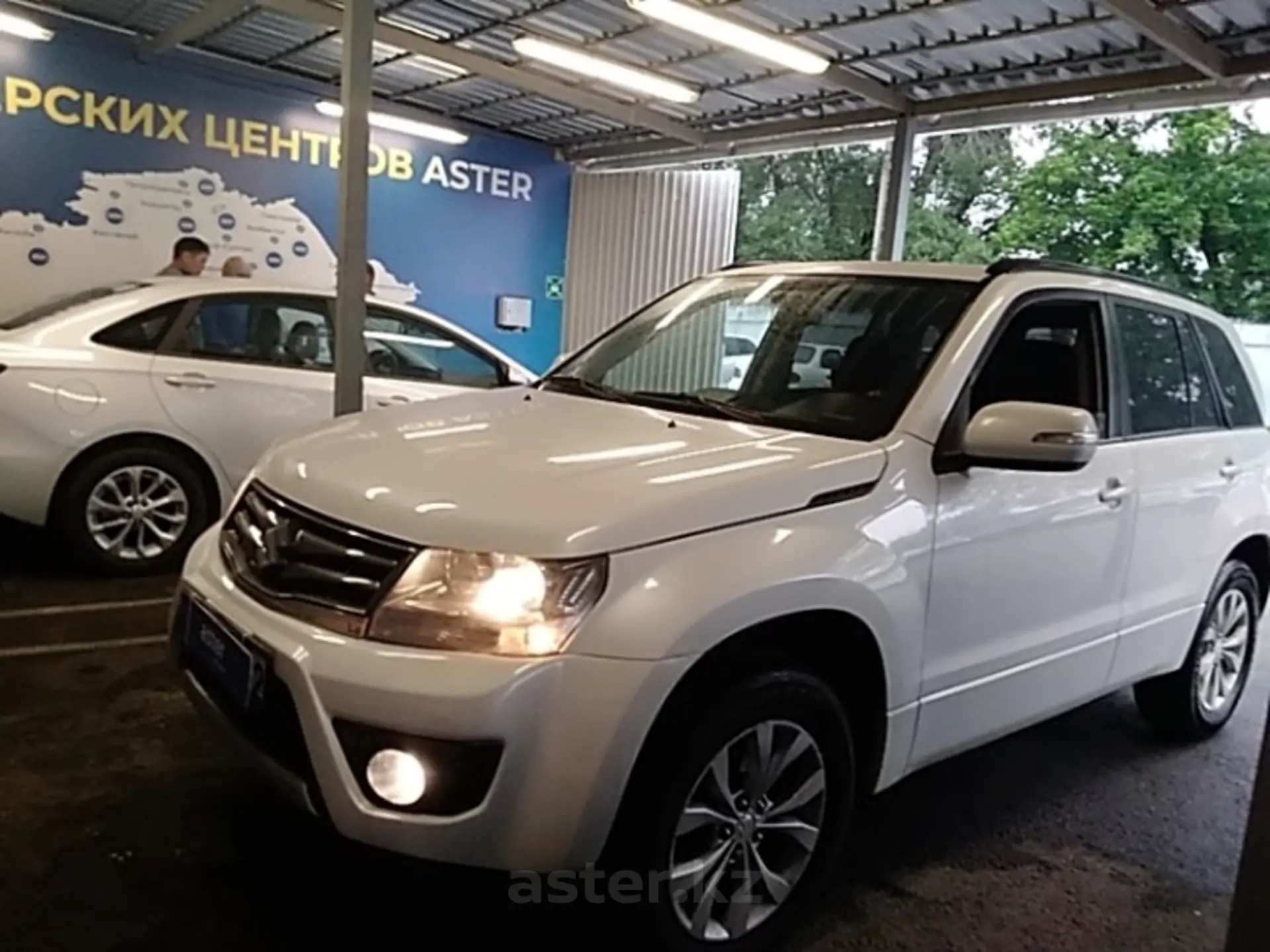 Suzuki Grand Vitara 2013