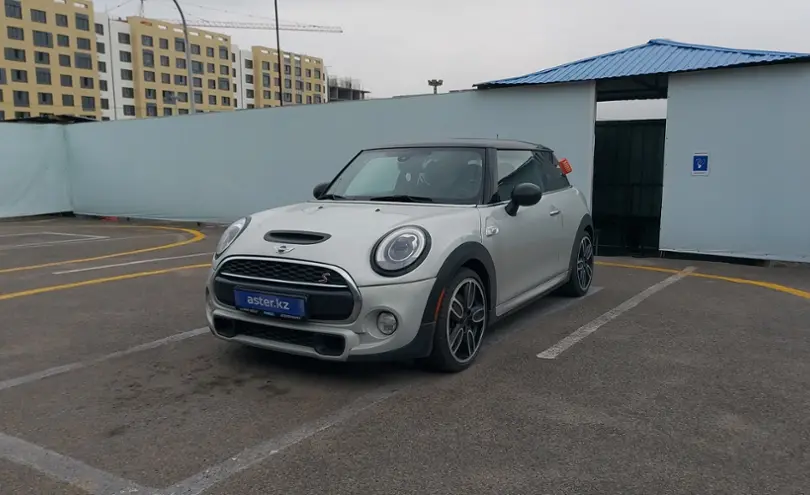 MINI Hatch 2017 года за 8 000 000 тг. в Алматы