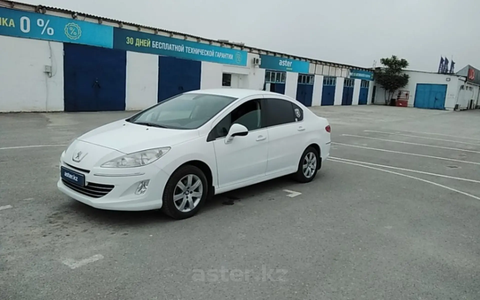 Peugeot 408 2014