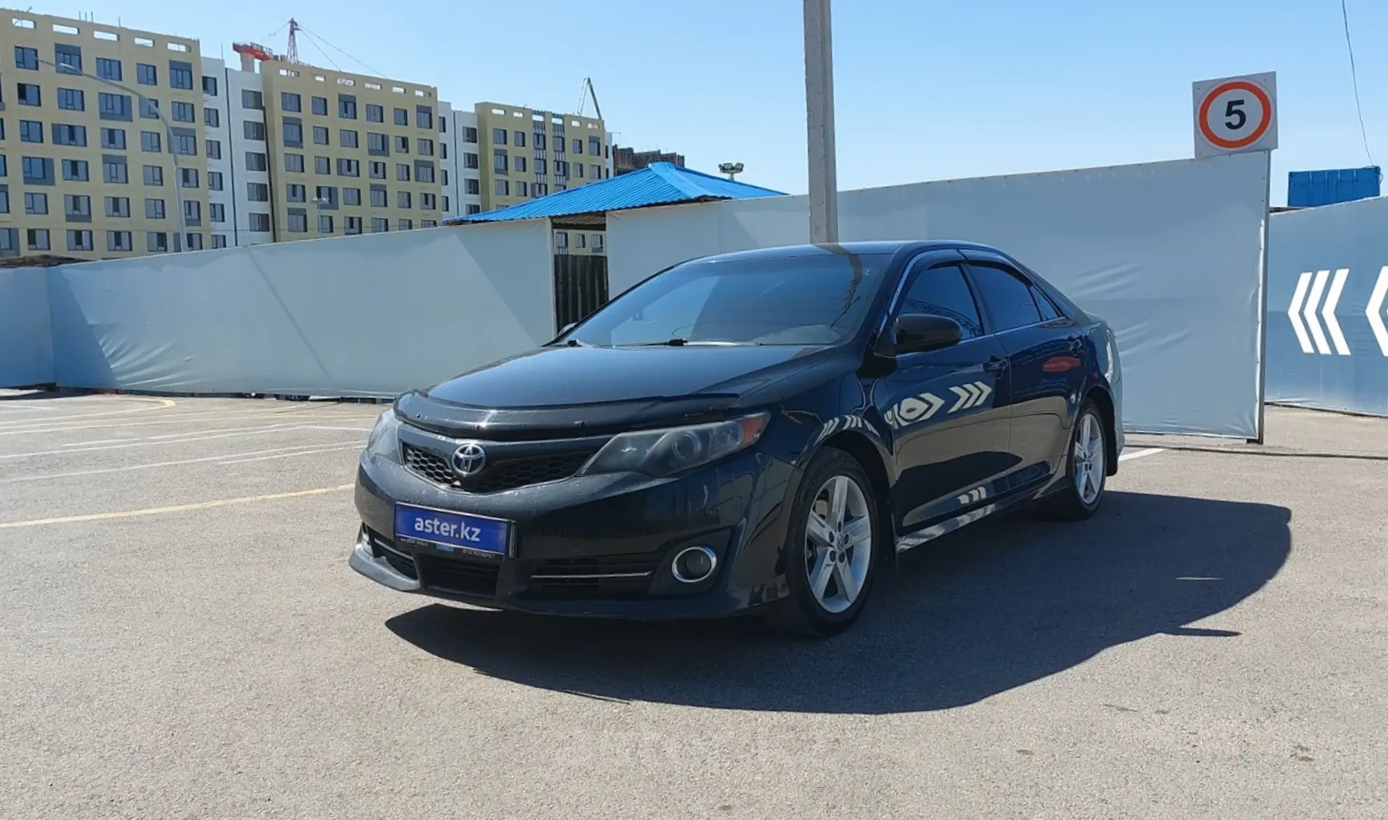 Toyota Camry 2014