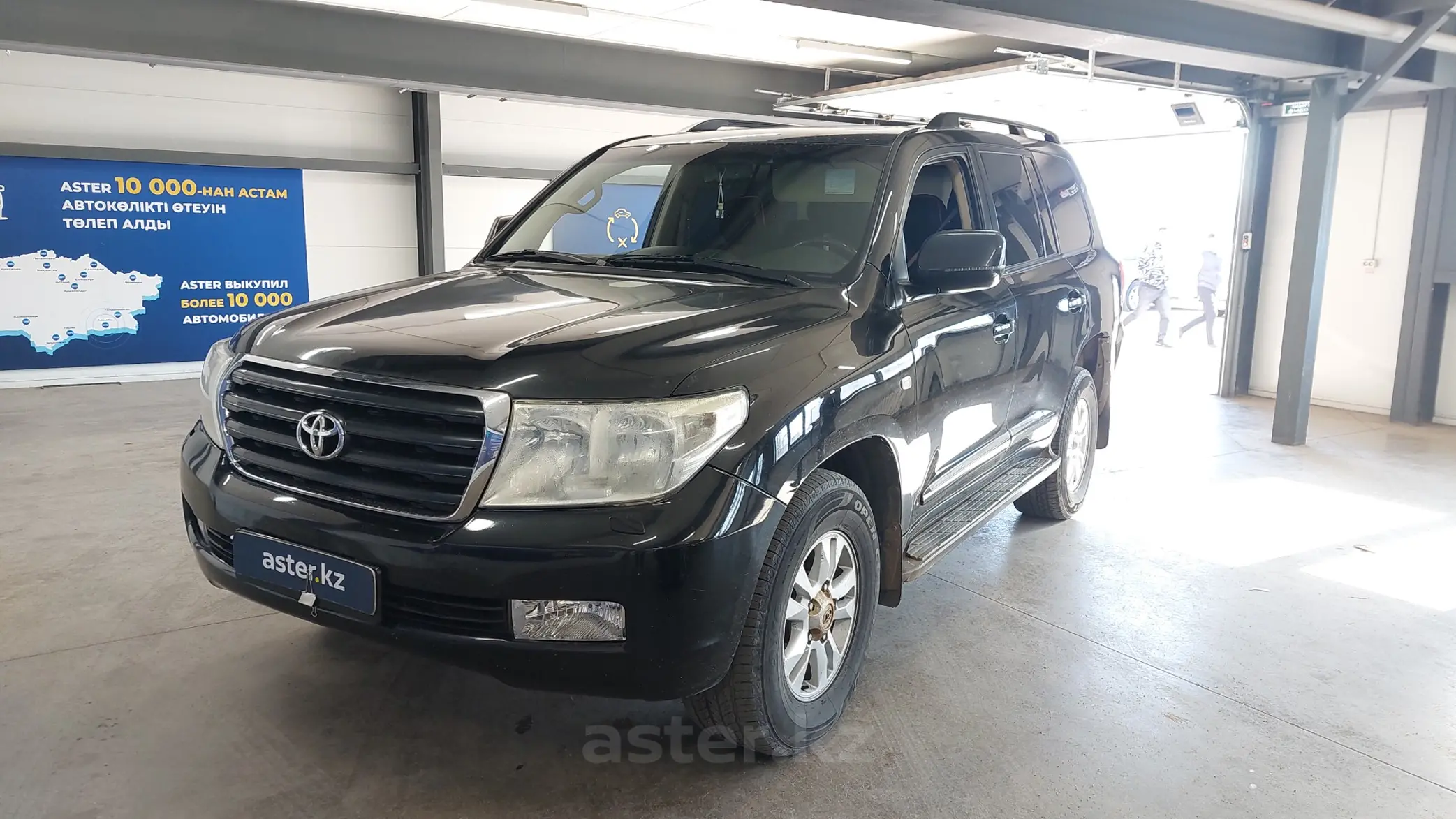 Toyota Land Cruiser 2010