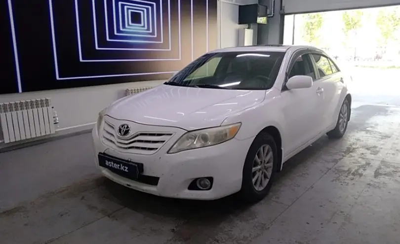 Toyota Camry 2010 года за 7 600 000 тг. в Павлодар