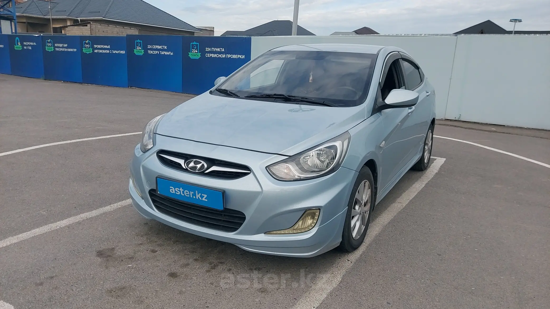 Hyundai Accent 2014