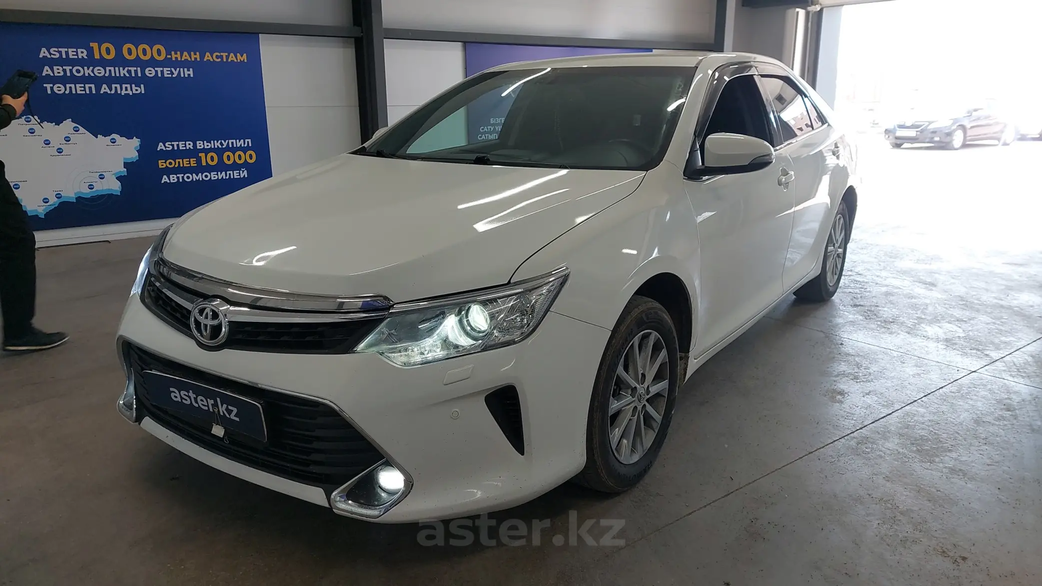 Toyota Camry 2017