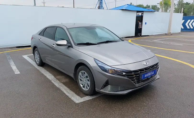 Hyundai Elantra 2022 года за 10 000 000 тг. в Алматы