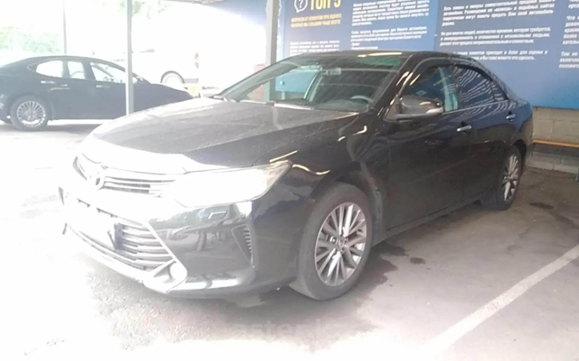 Toyota Camry 2016