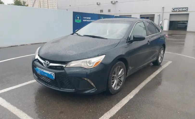 Toyota Camry 2017 года за 9 500 000 тг. в Шымкент