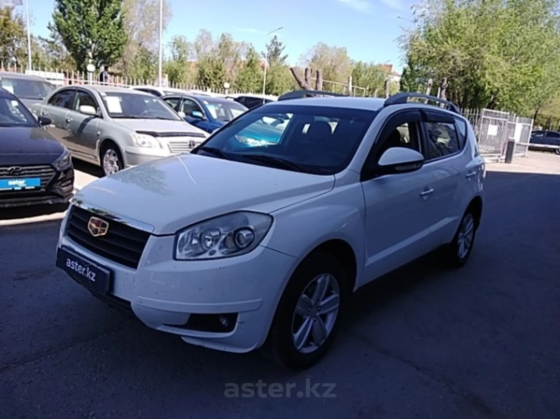 Geely Emgrand X7 2015