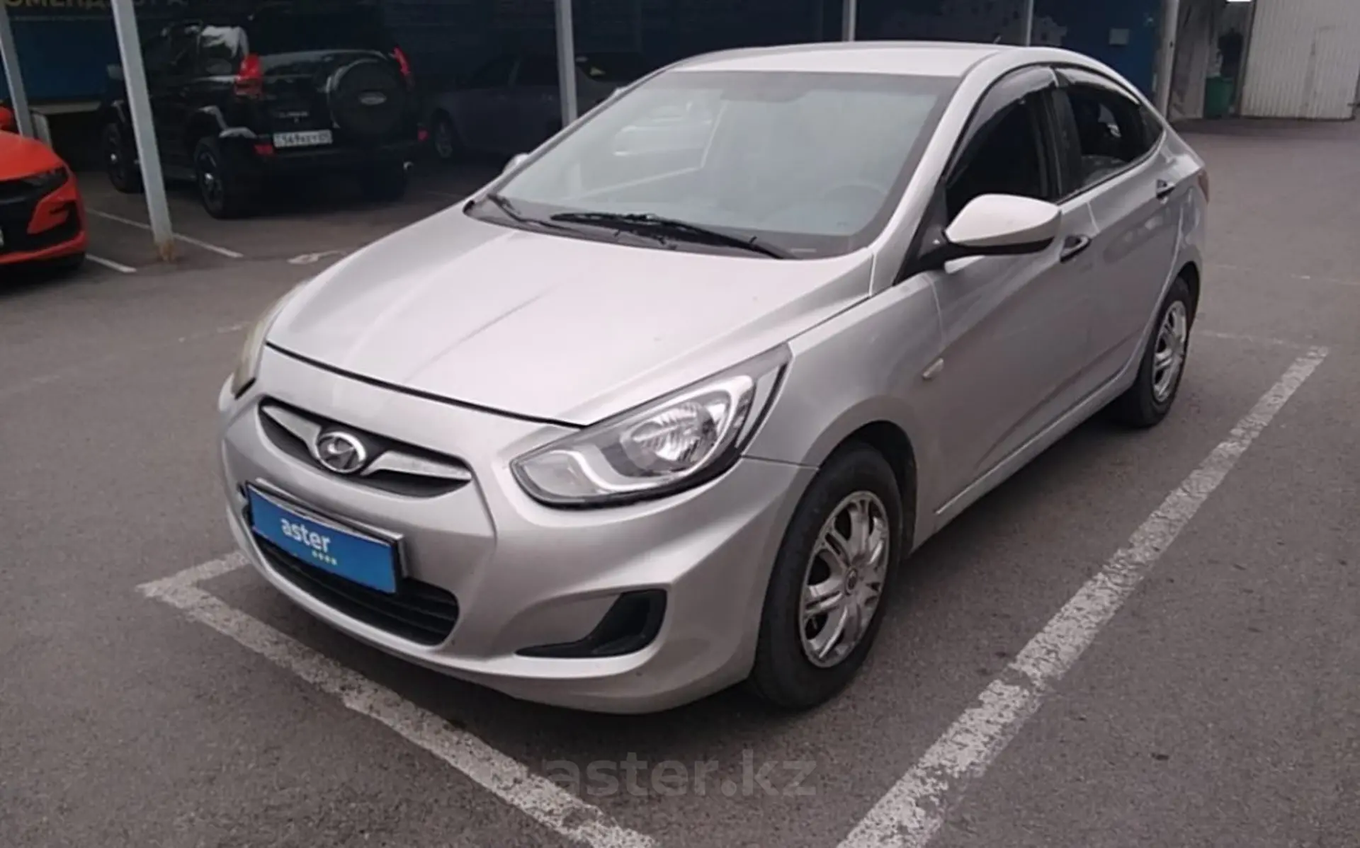 Hyundai Accent 2012