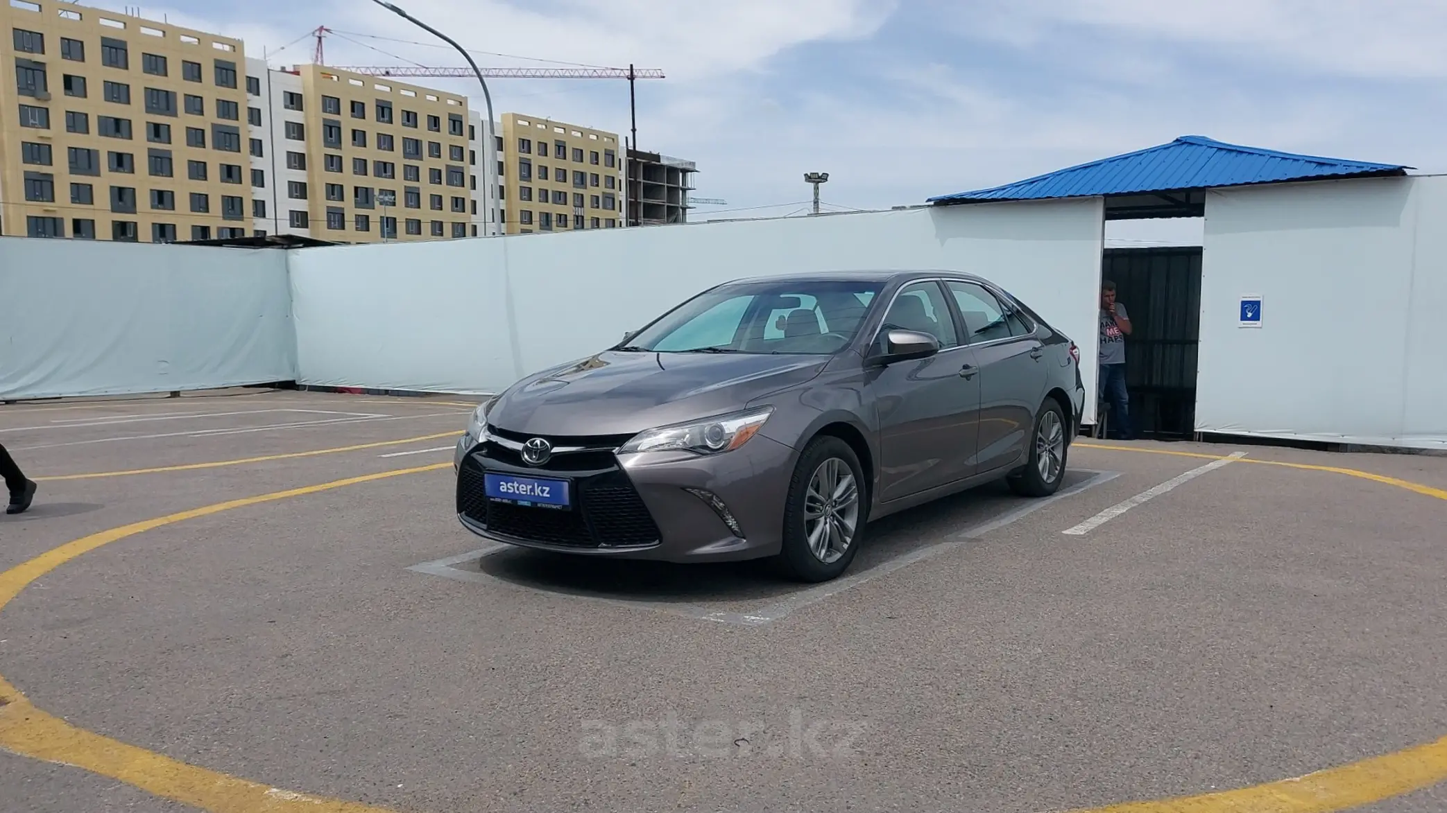 Toyota Camry 2016