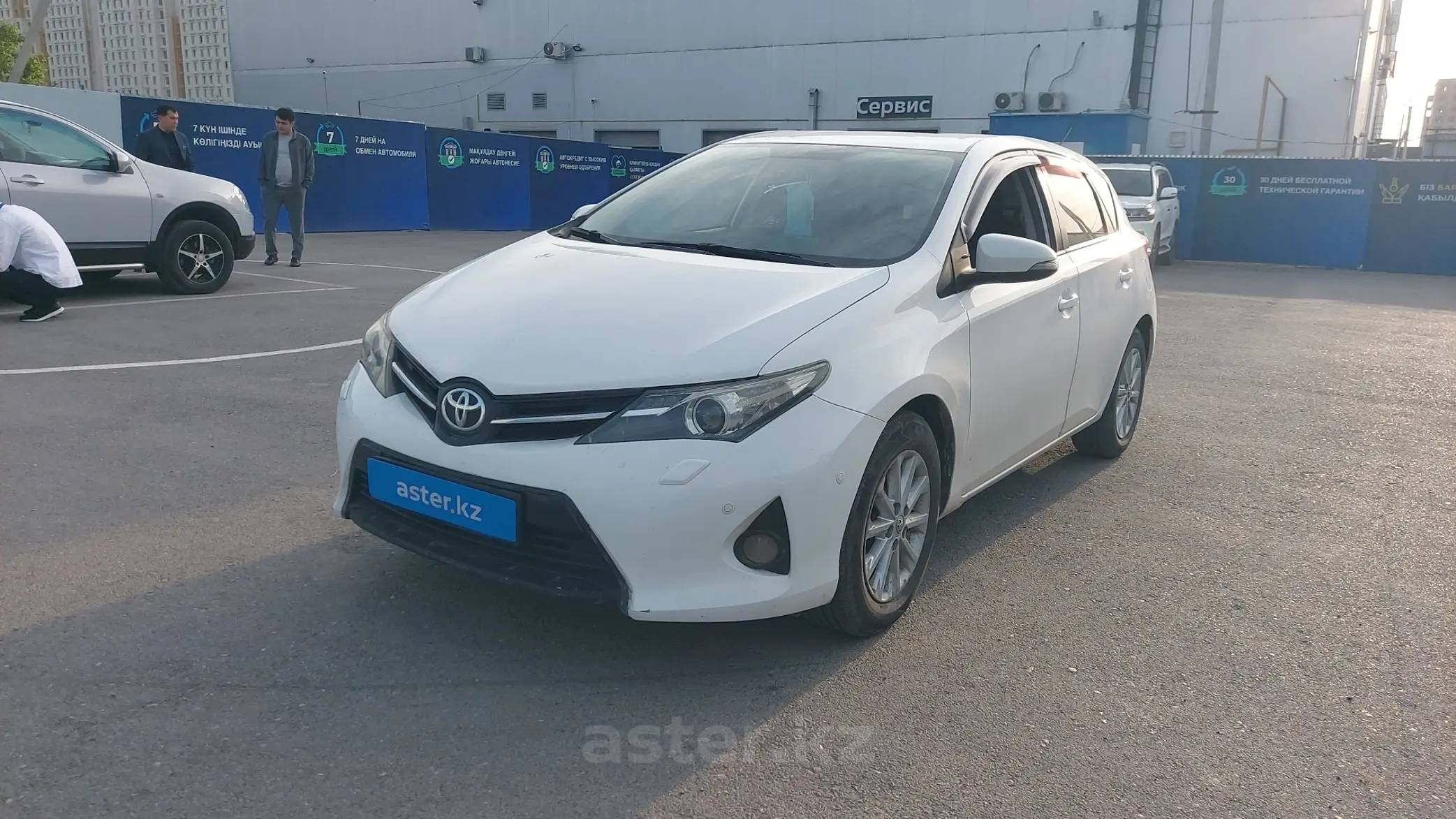 Toyota Auris 2013