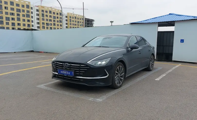 Hyundai Sonata 2023 года за 15 500 000 тг. в Алматы