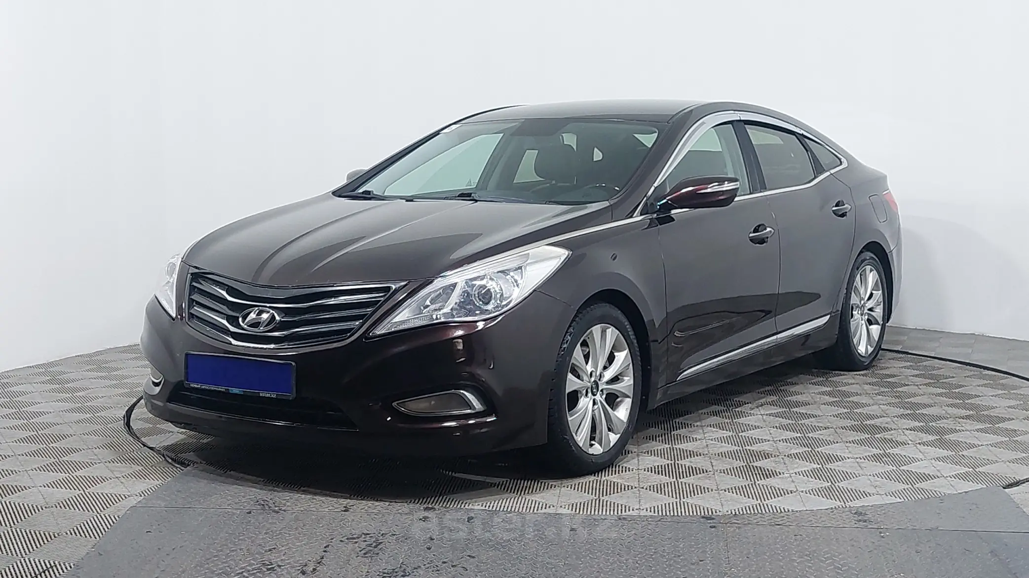 Hyundai Grandeur 2013