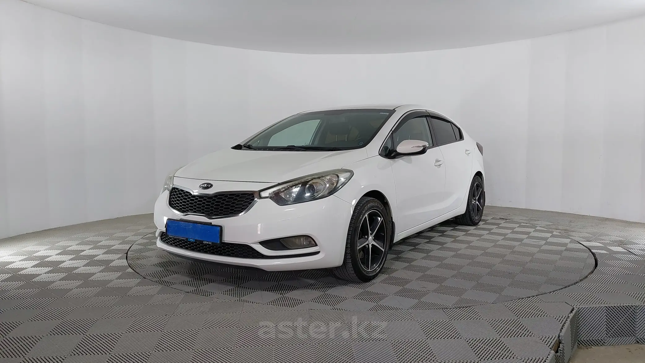 Kia Cerato 2013