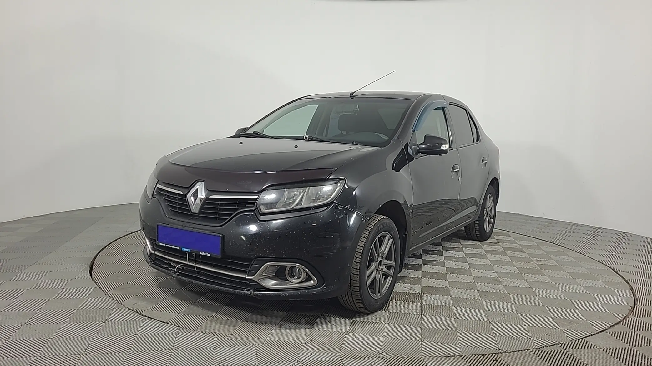 Renault Logan 2015