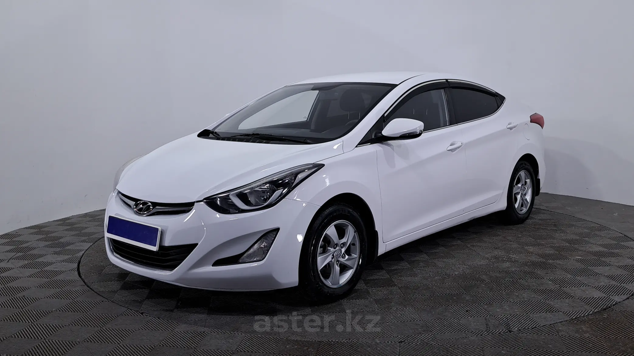 Hyundai Elantra 2011