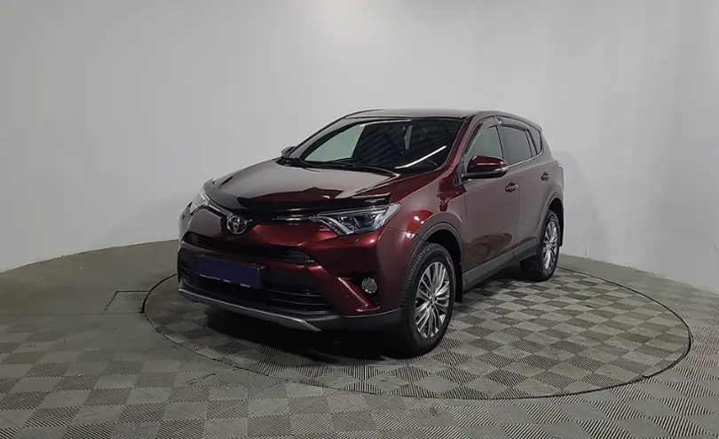 Toyota RAV4 2018 года за 9 790 000 тг. в Алматы