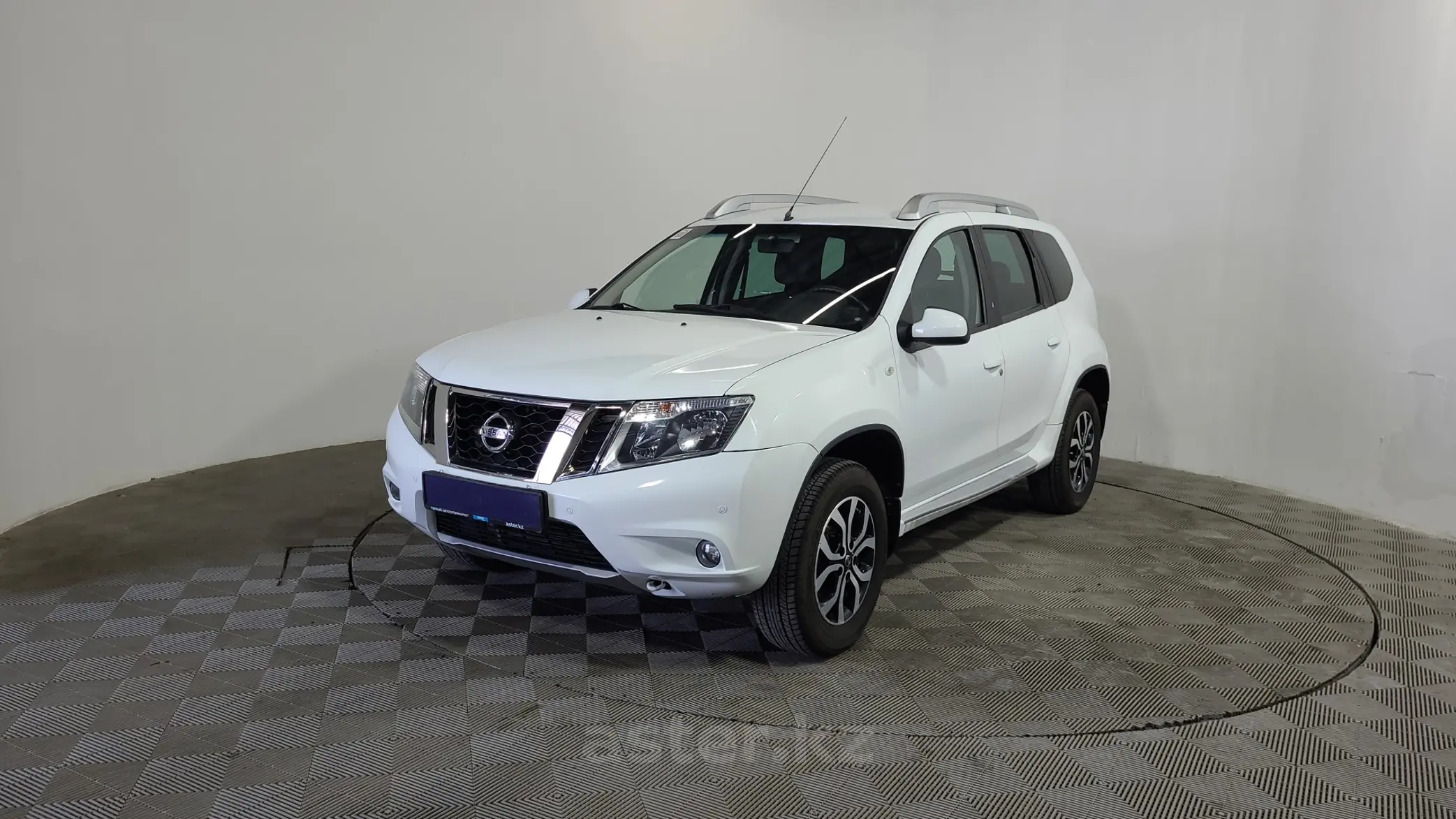 Nissan Terrano 2015