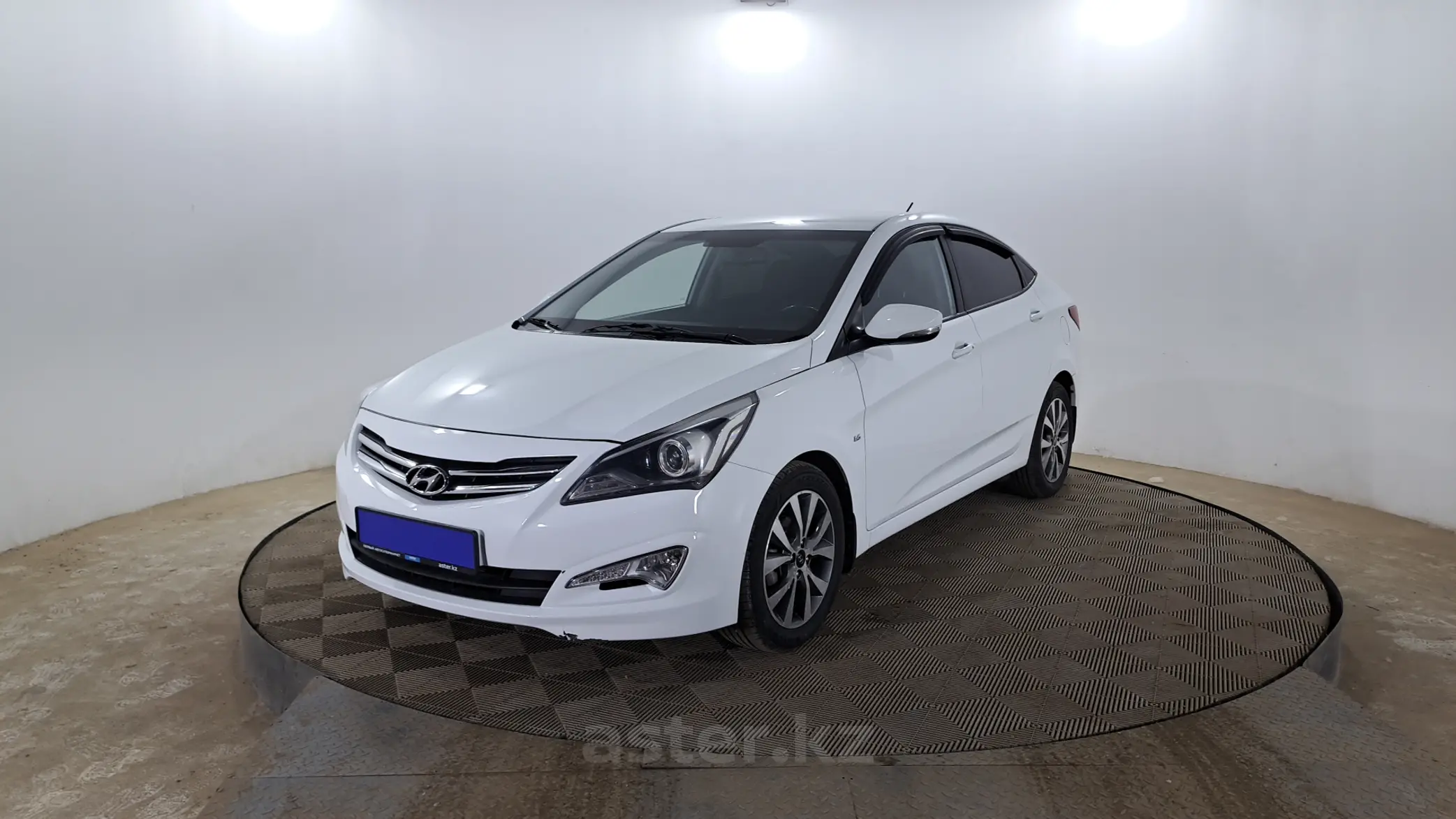 Hyundai Accent 2015