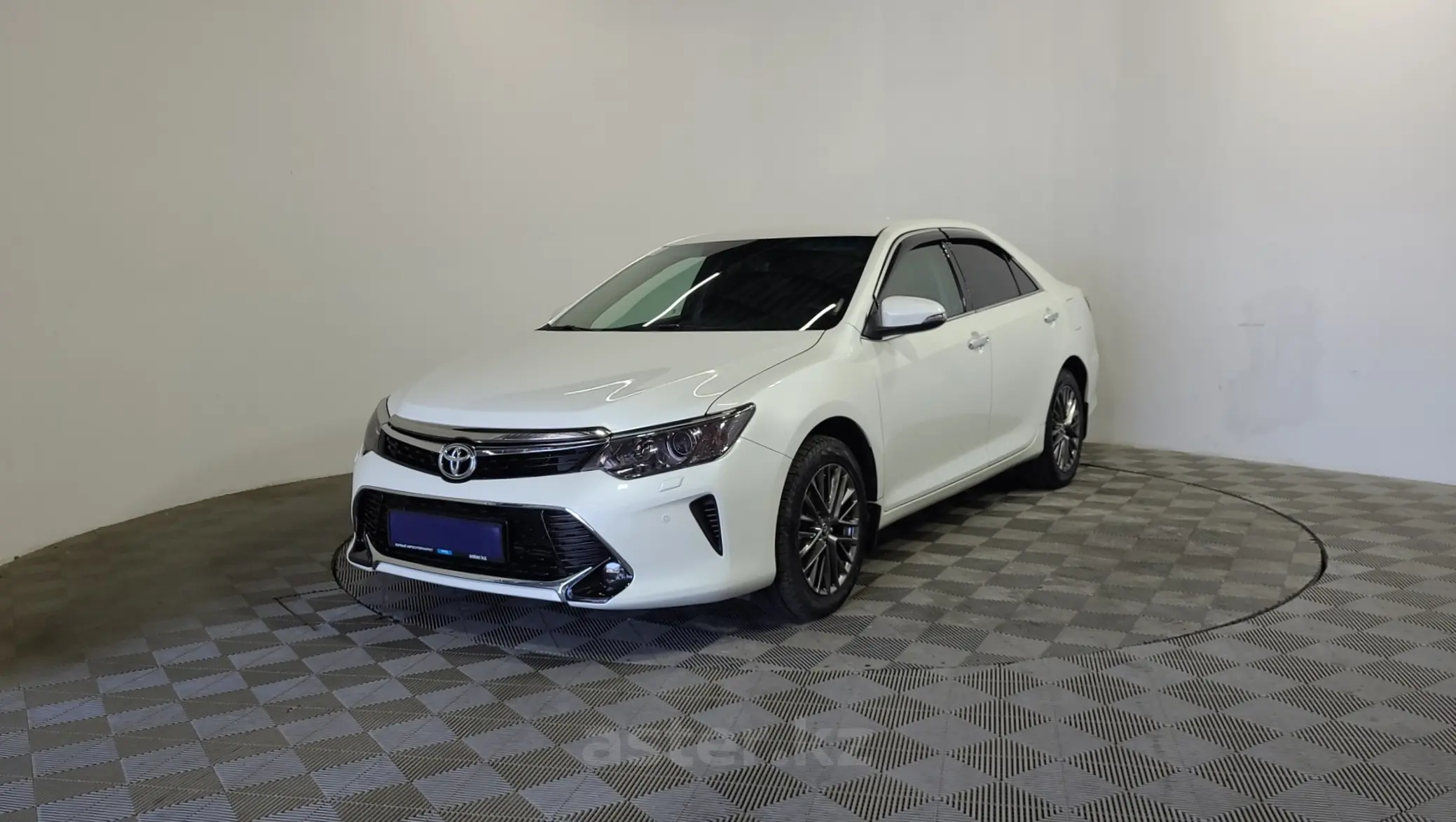 Toyota Camry 2017