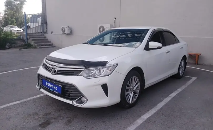 Toyota Camry 2017 года за 13 000 000 тг. в Тараз