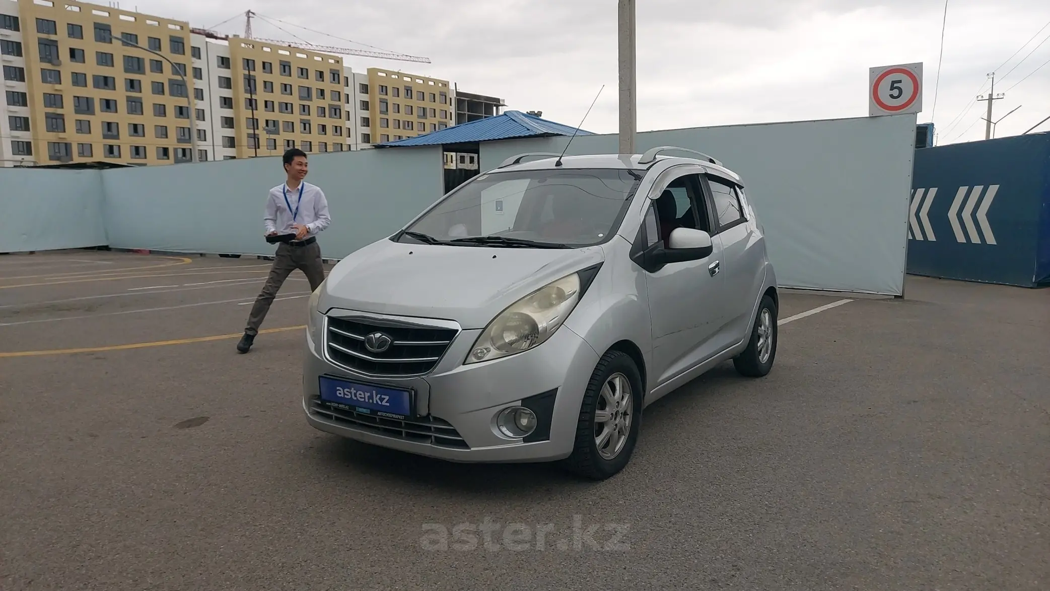 Подержанный автомобиль Daewoo Matiz Creative цена - Waa2