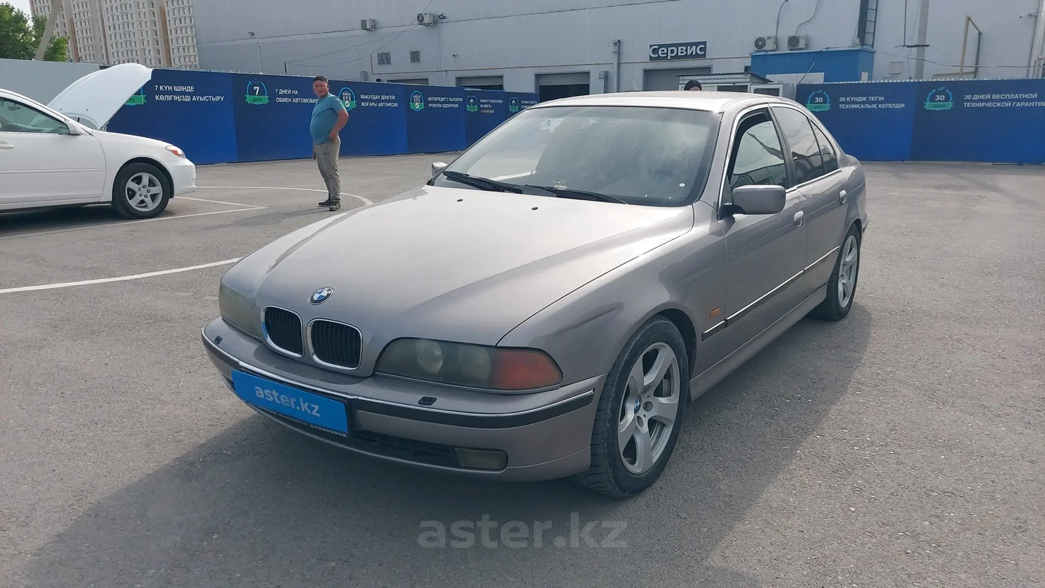 Купить BMW 5 серии 1996 года в Шымкенте, цена 2500000 тенге. Продажа BMW 5  серии в Шымкенте - Aster.kz. №c1065436