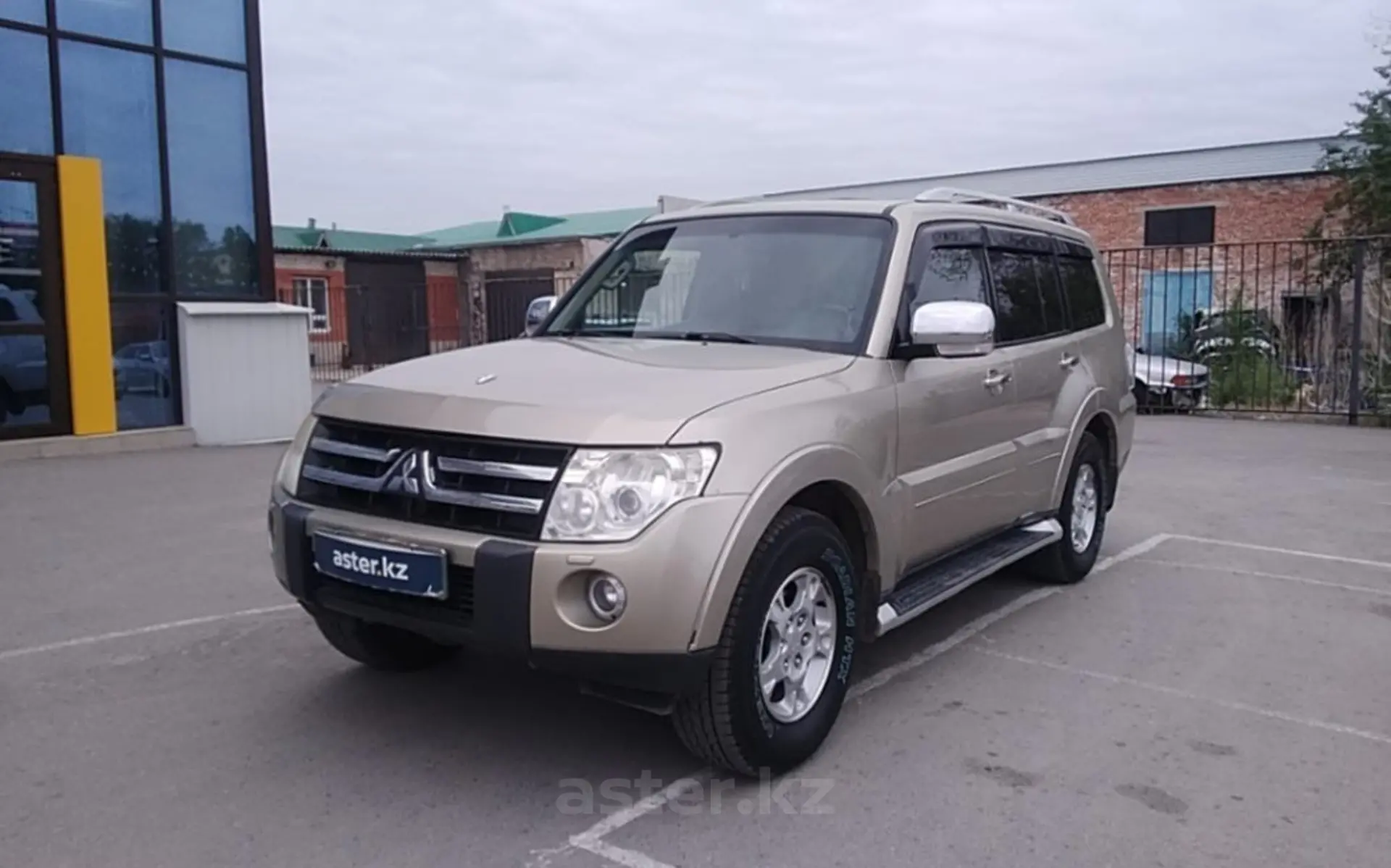 Mitsubishi Pajero 2007