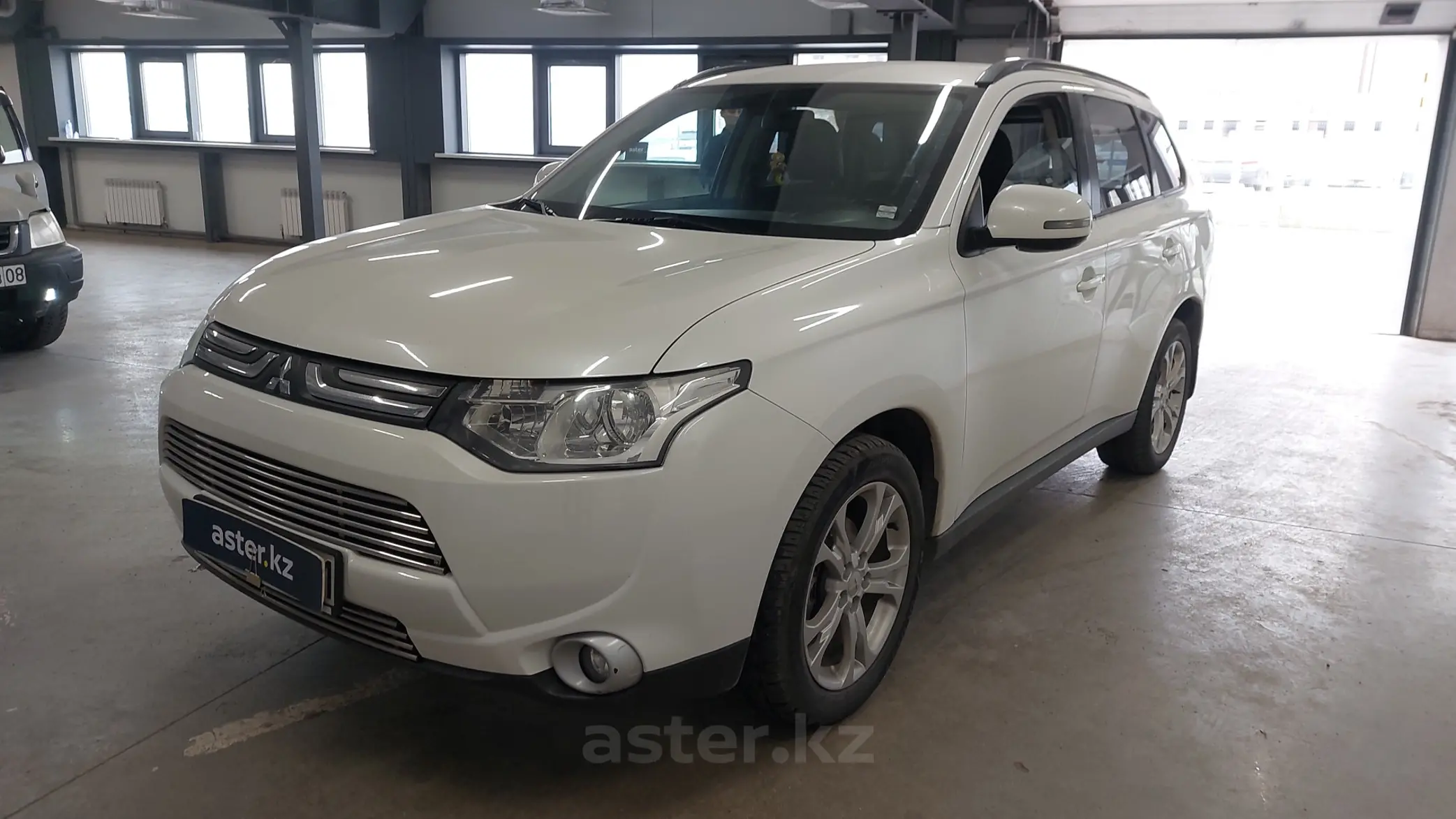 Mitsubishi Outlander 2014