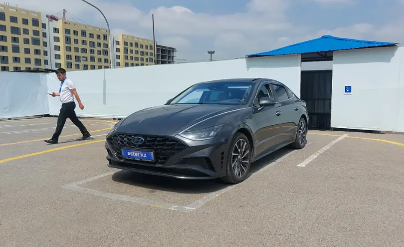 Hyundai Sonata 2019 года за 12 000 000 тг. в Алматы