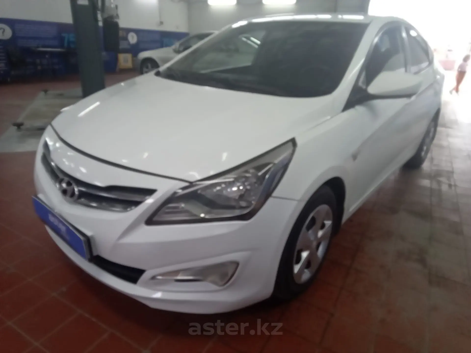 Hyundai Accent 2015