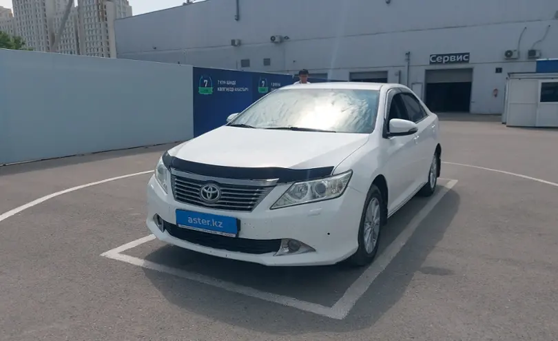 Toyota Camry 2013 года за 10 000 000 тг. в Шымкент