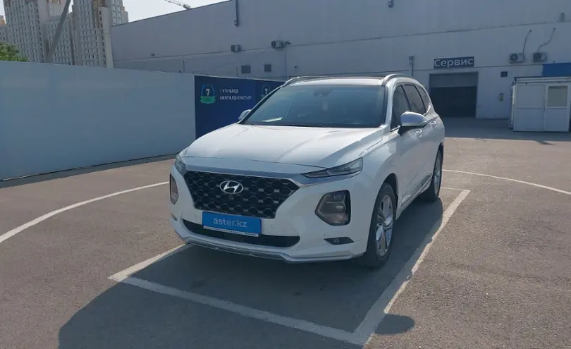 Hyundai Santa Fe 2019 года за 13 000 000 тг. в Шымкент