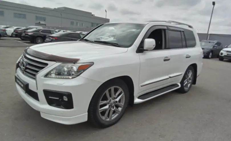 Lexus LX 2014 года за 22 000 000 тг. в Астана