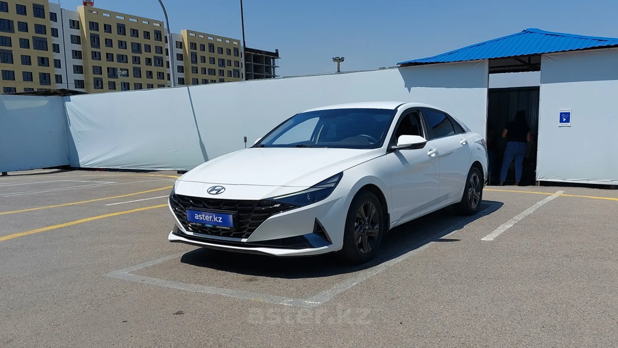 Hyundai Elantra 2021