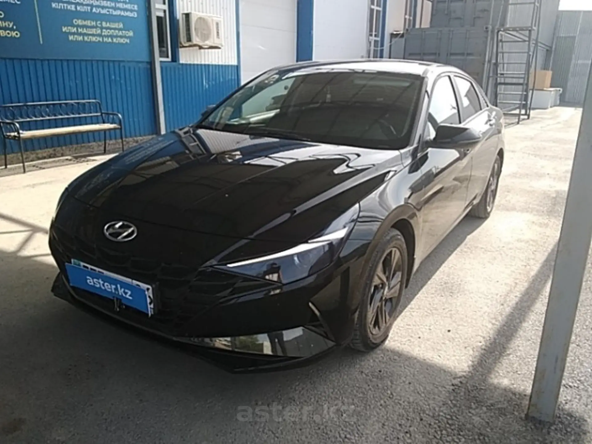 Hyundai Elantra 2021