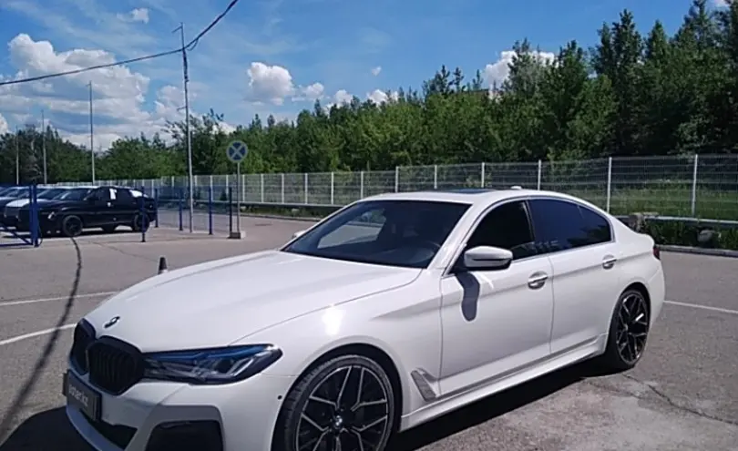 BMW 5 серии 2022 года за 16 000 000 тг. в Усть-Каменогорск
