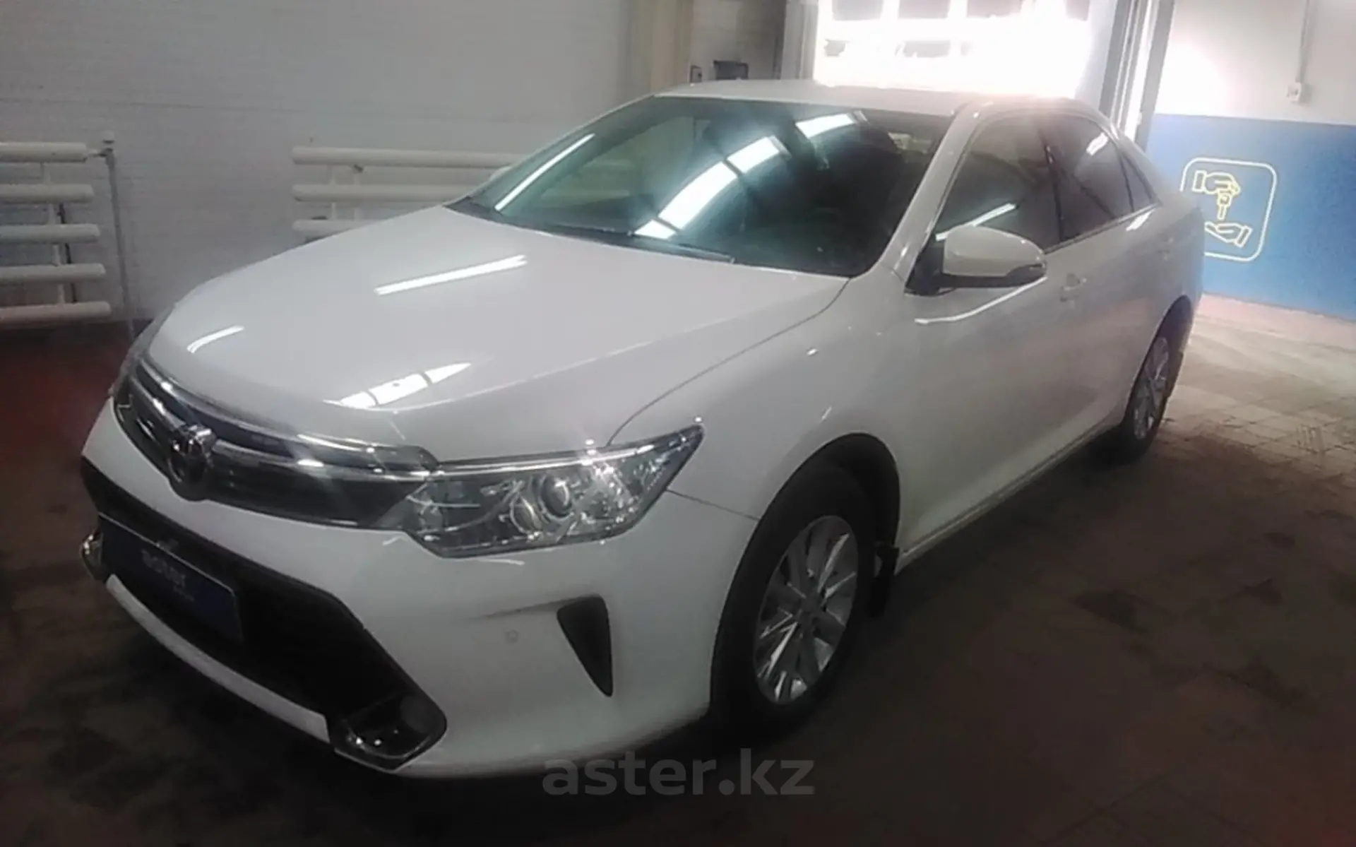 Toyota Camry 2015