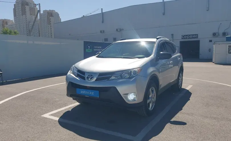 Toyota RAV4 2013 года за 9 000 000 тг. в Шымкент