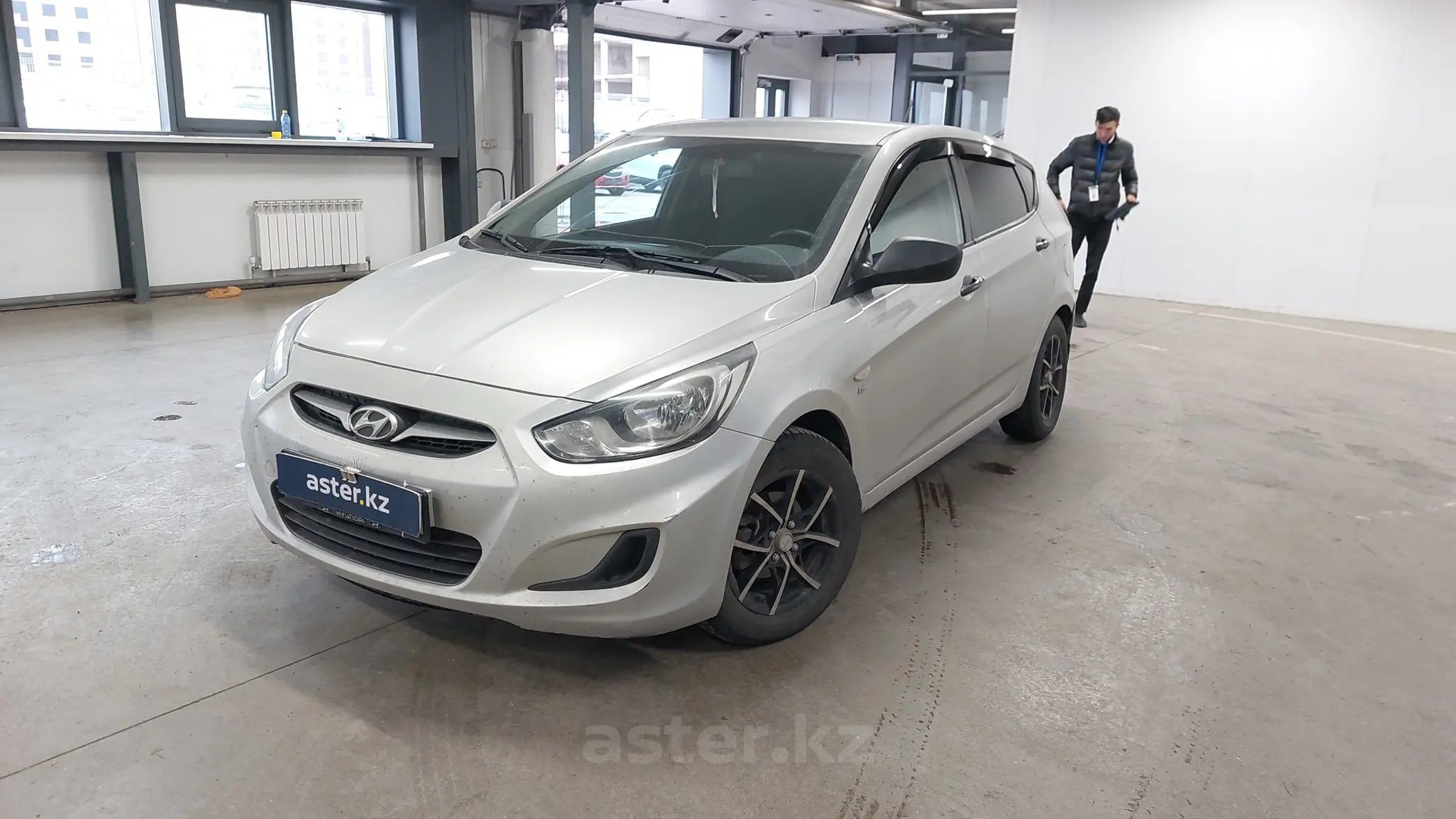 Hyundai Accent 2013