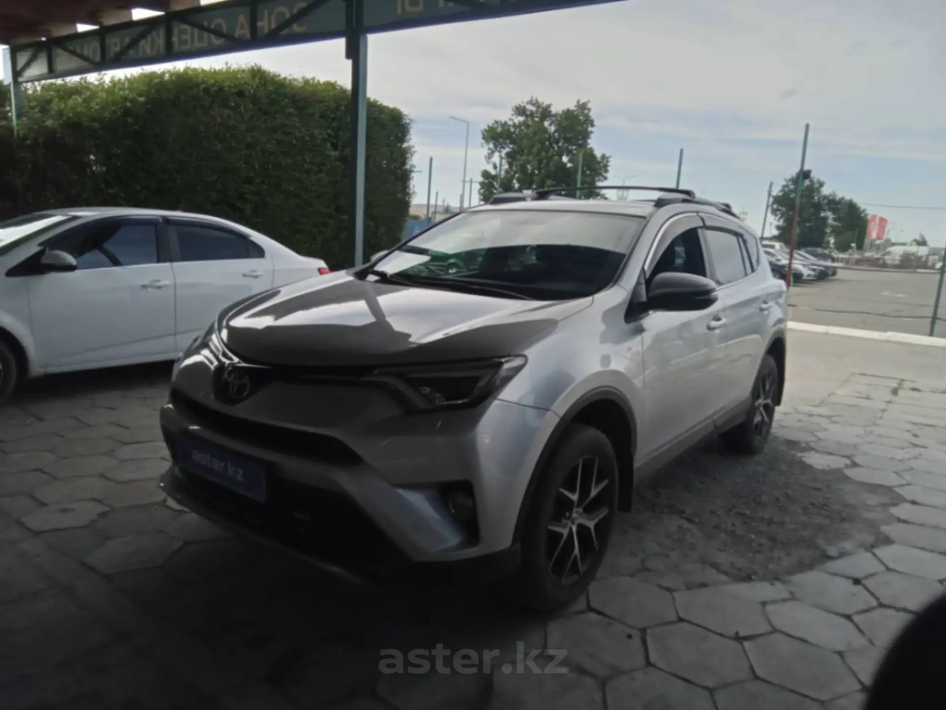 Toyota RAV4 2017