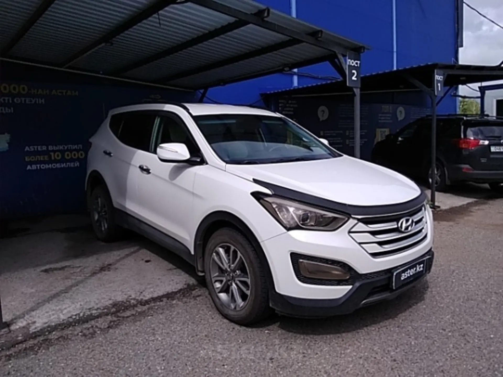 Купить Hyundai Santa Fe 2013 года в Усть-Каменогорске, цена 10500000 тенге.  Продажа Hyundai Santa Fe в Усть-Каменогорске - Aster.kz. №c1068406