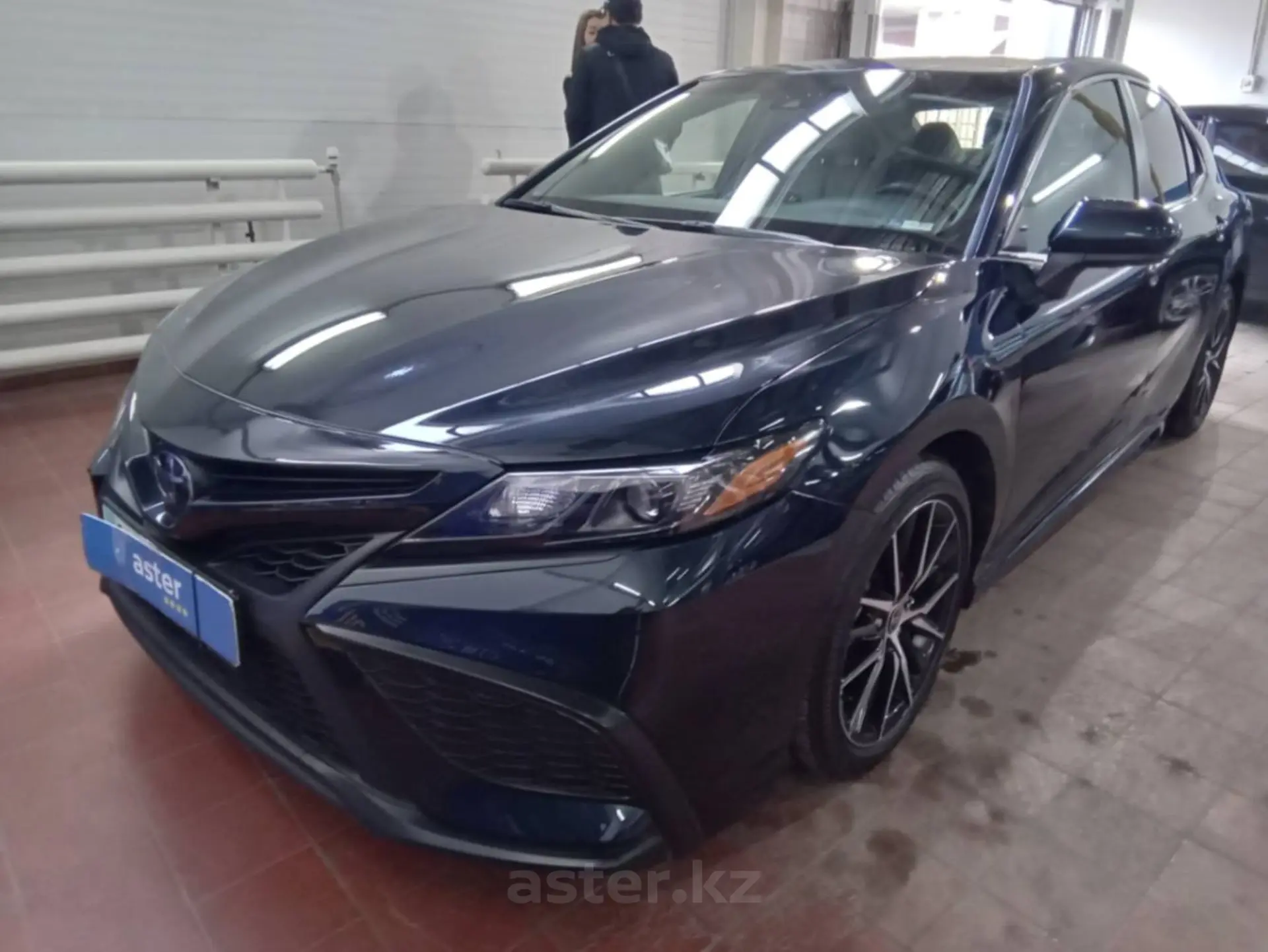 Toyota Camry 2021