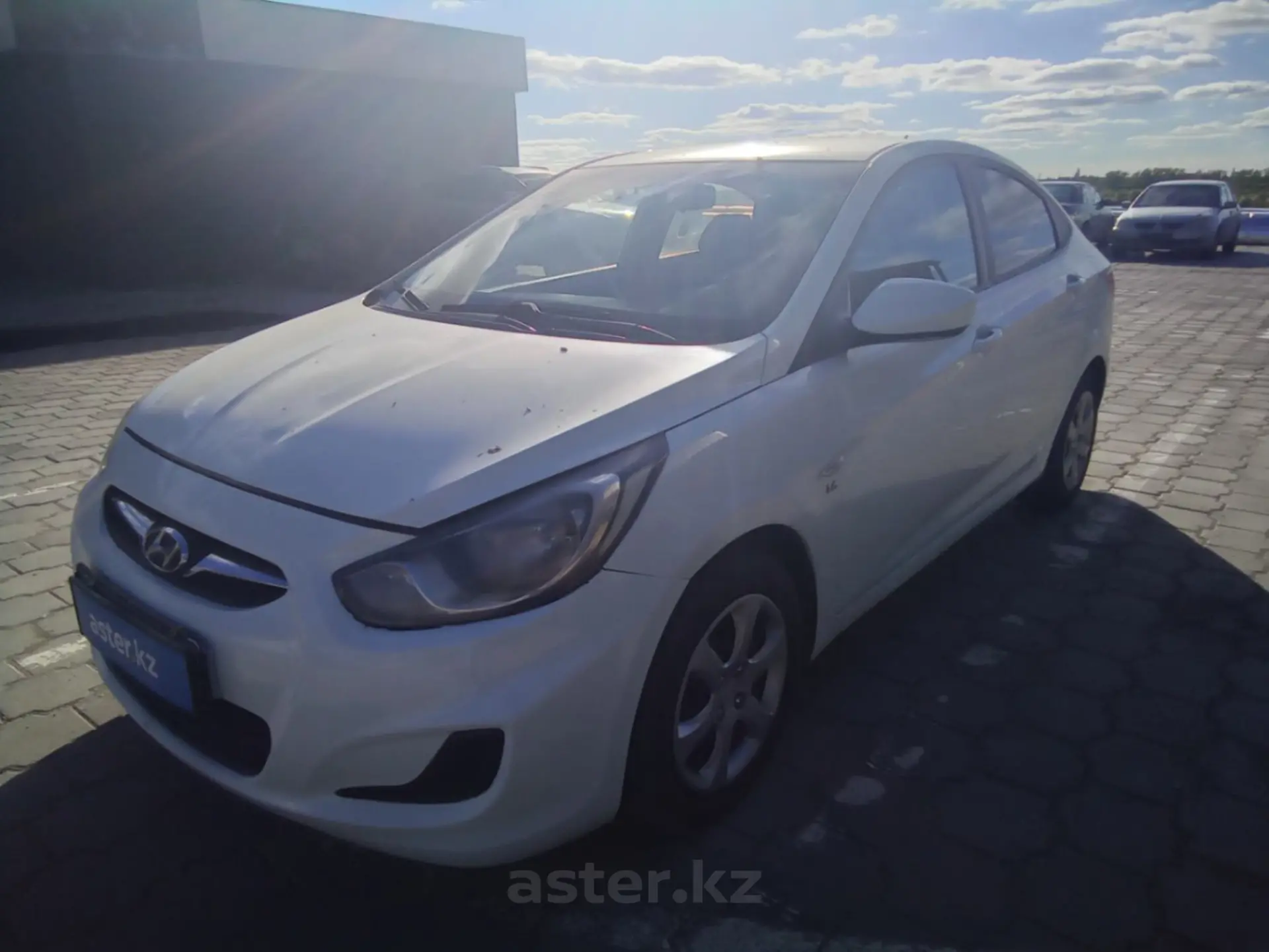 Hyundai Accent 2013