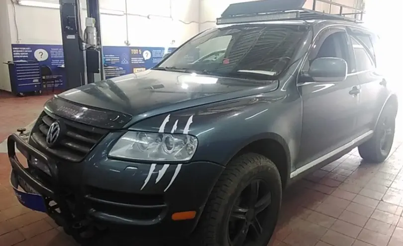 Volkswagen Touareg 2004 года за 6 500 000 тг. в Астана