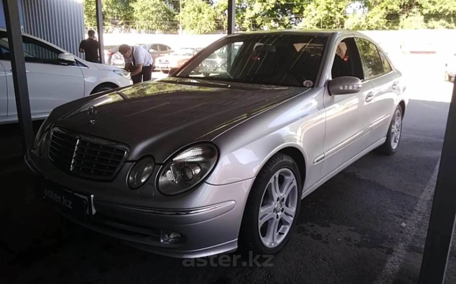 Mercedes-Benz E-Класс 2002