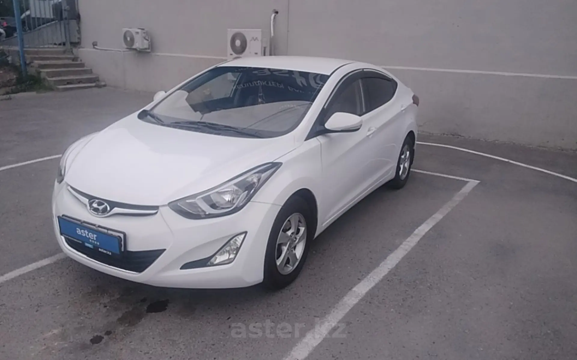 Hyundai Elantra 2014